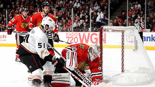 130219092957-corey-crawford-single-image-cut.jpg